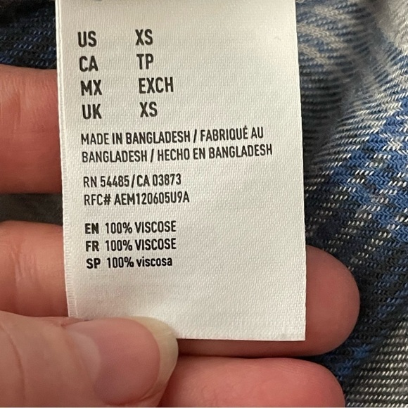 American Eagle Plaid Flannel Button-Down Shirt – Blue/Black/White, XS - Picture 7 of 10